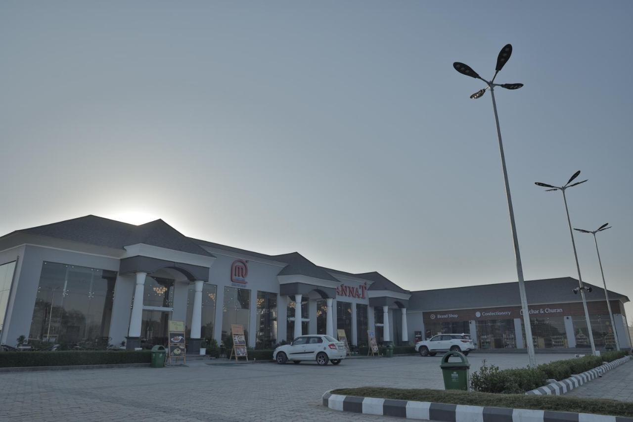 Mannat Resort Paota Prāgpura Exterior foto