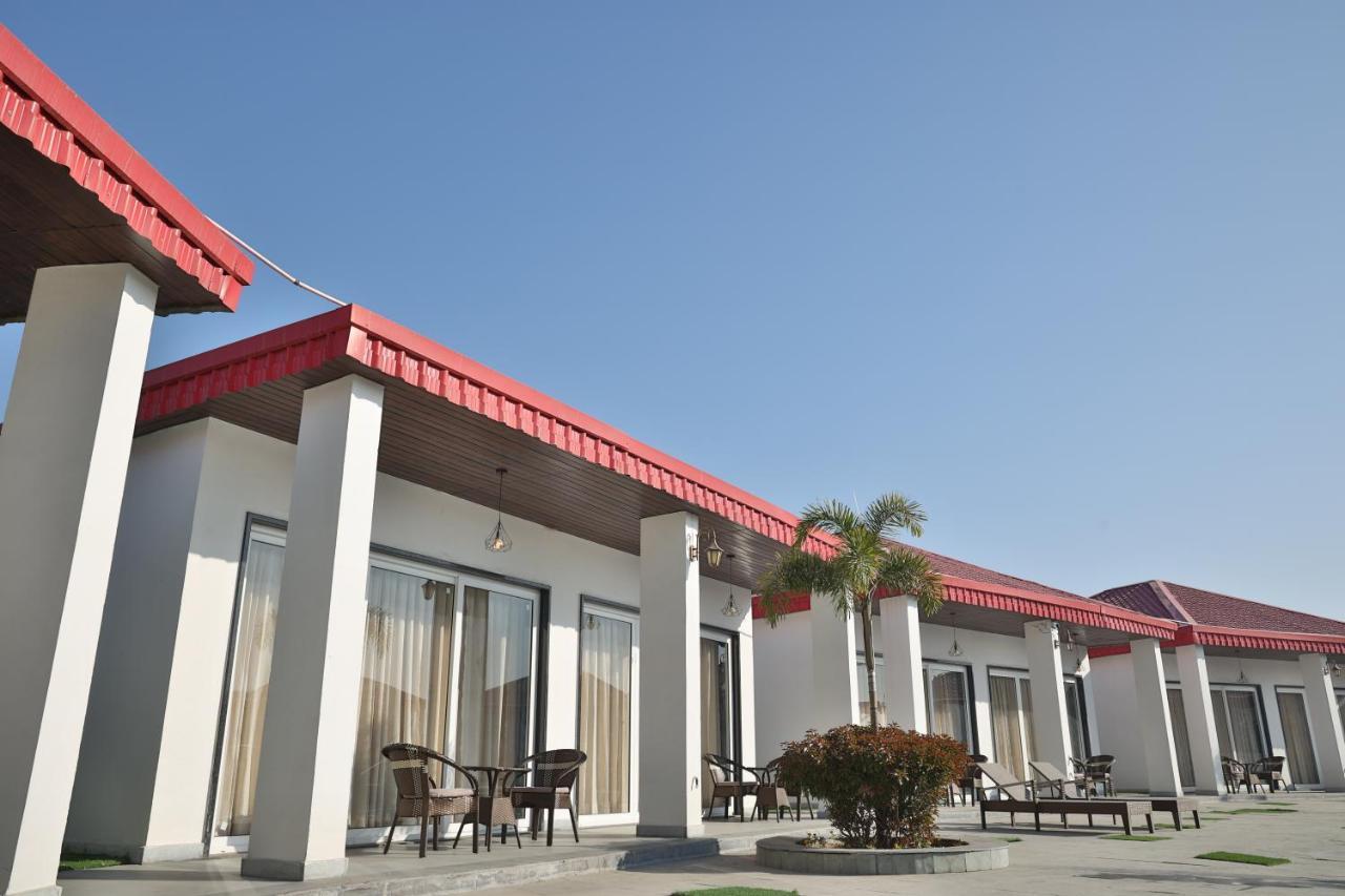 Mannat Resort Paota Prāgpura Exterior foto