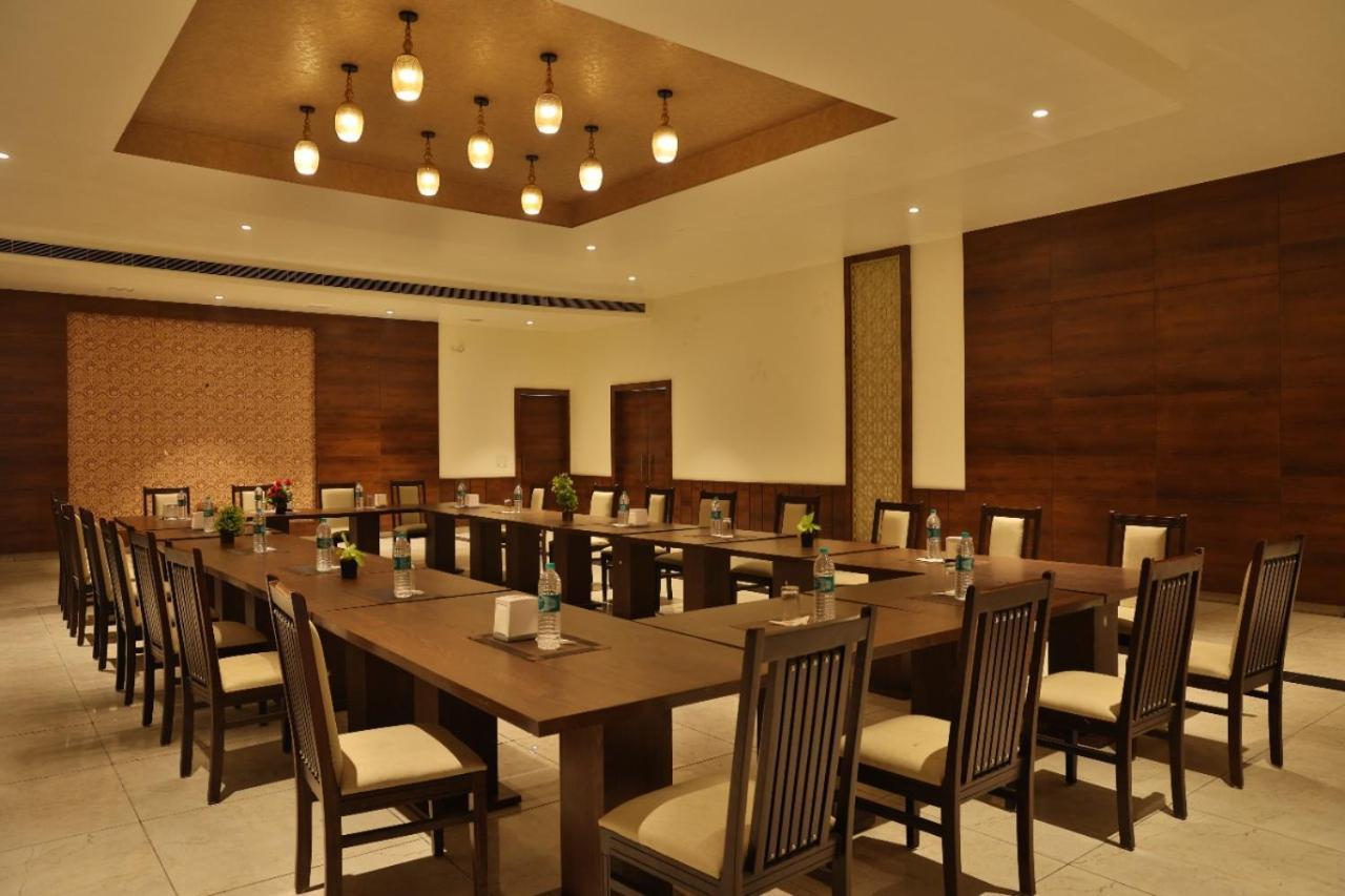 Mannat Resort Paota Prāgpura Exterior foto